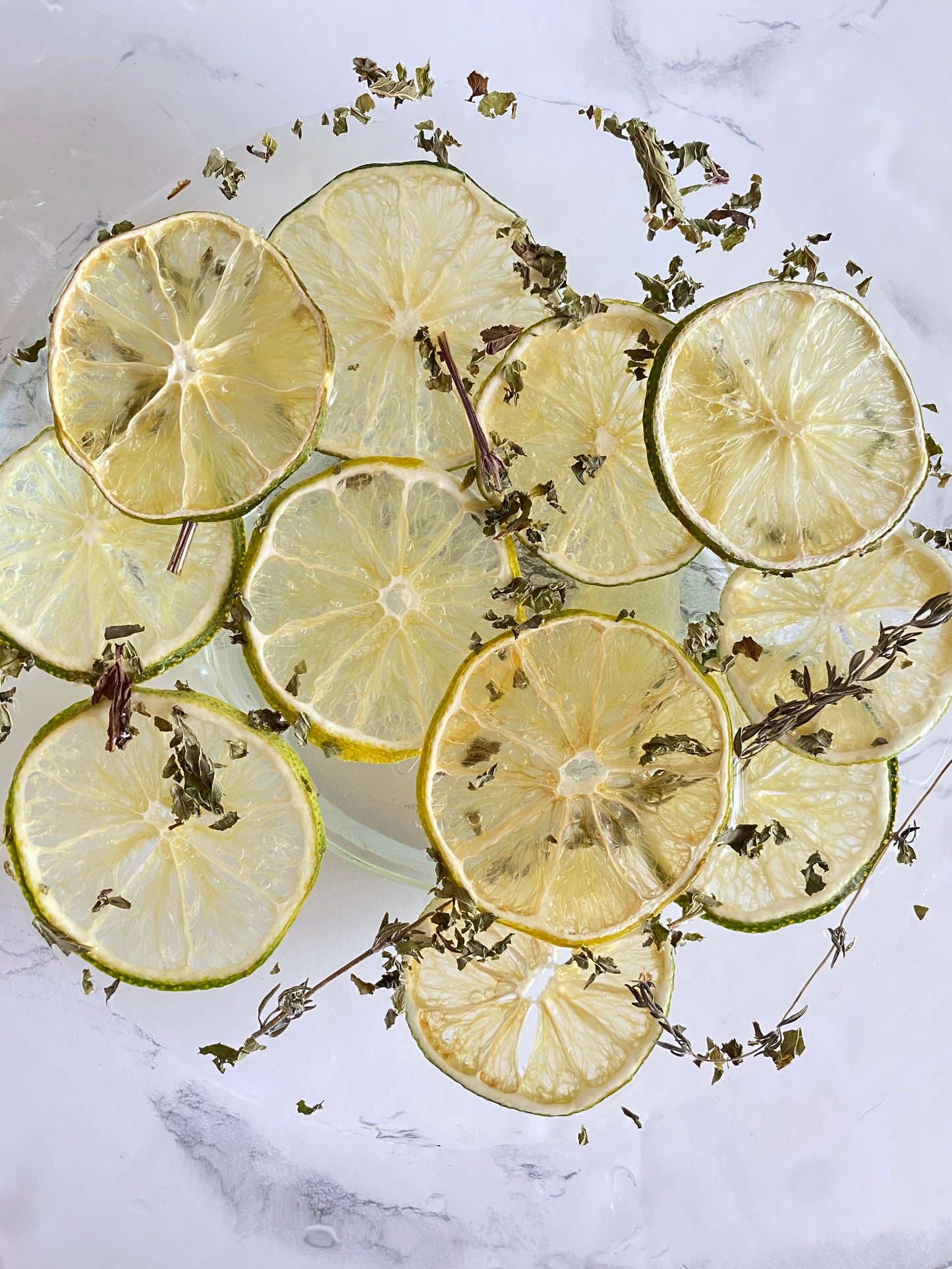 Thyme & Tang Stove Top Potpourri Simmer Pot w/ a mixture of Dried Limes & Mint, Thyme and Ginger/All Natural Gift