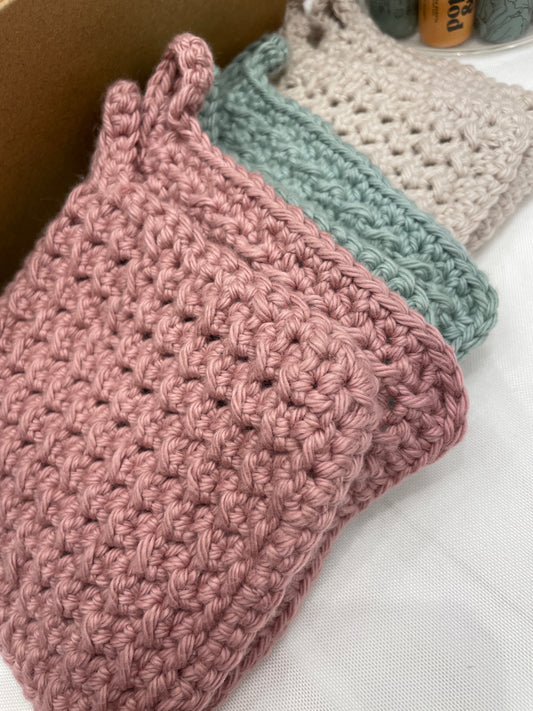 Crocheted facial wash cloth 100% cotton