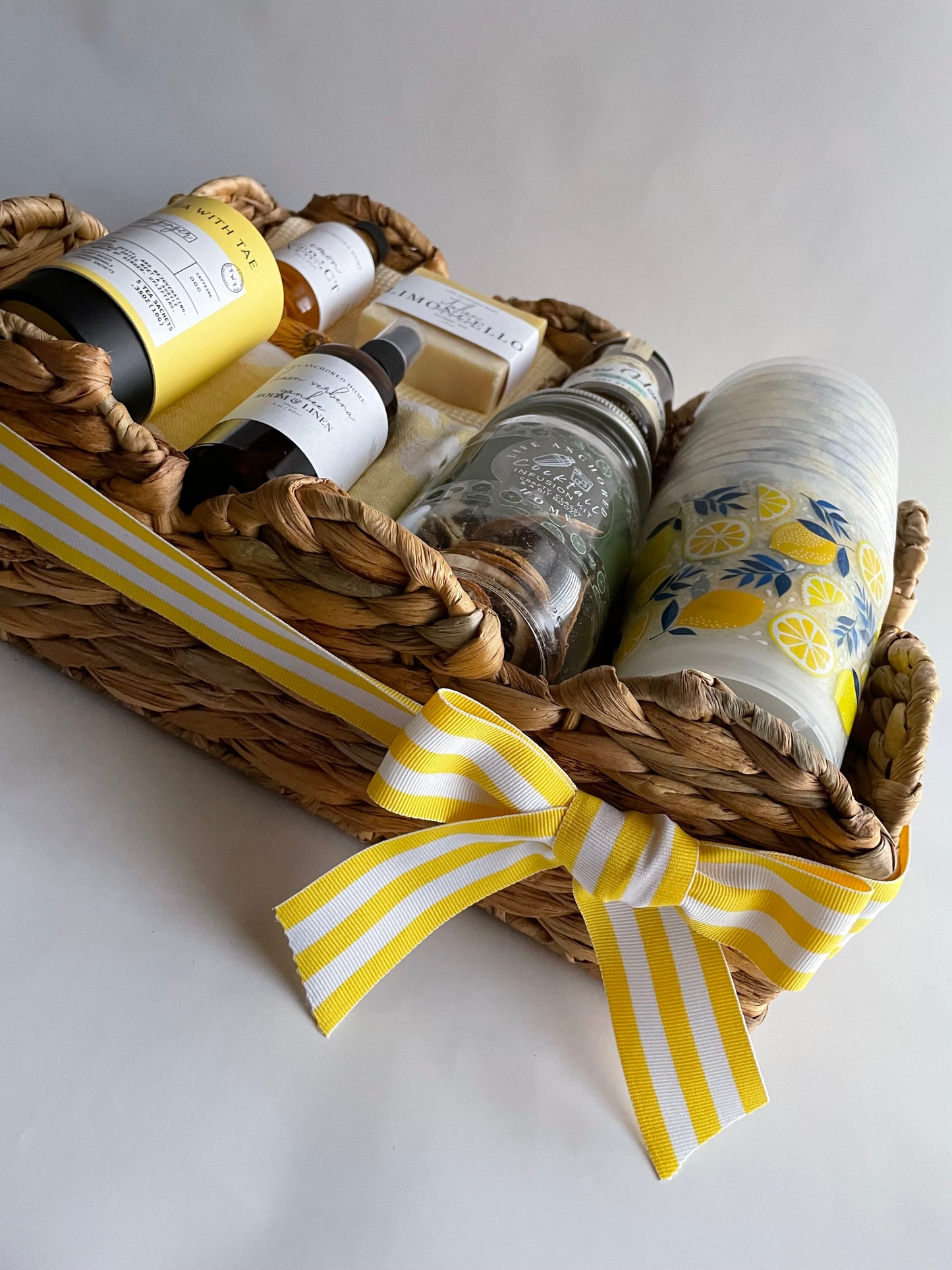 Italian Limoncello Summer Gift Basket | Citrus Hostess & Client Gift